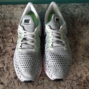 Women’s Nike Zoom Pegasus 35 - Only worn once